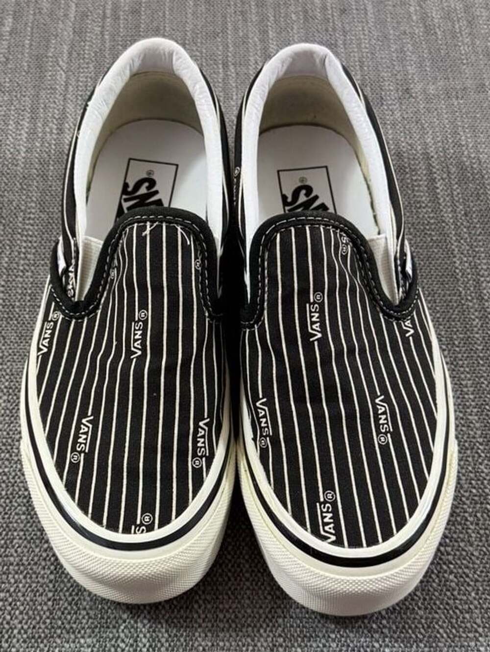 Vans Classic Slip-On 98 DX Anaheim Factory Black White Pinstripe